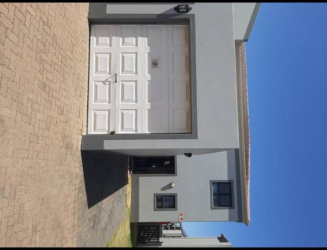 2 BEDROOM PROPERTY TO RENT IN PARKLANDS